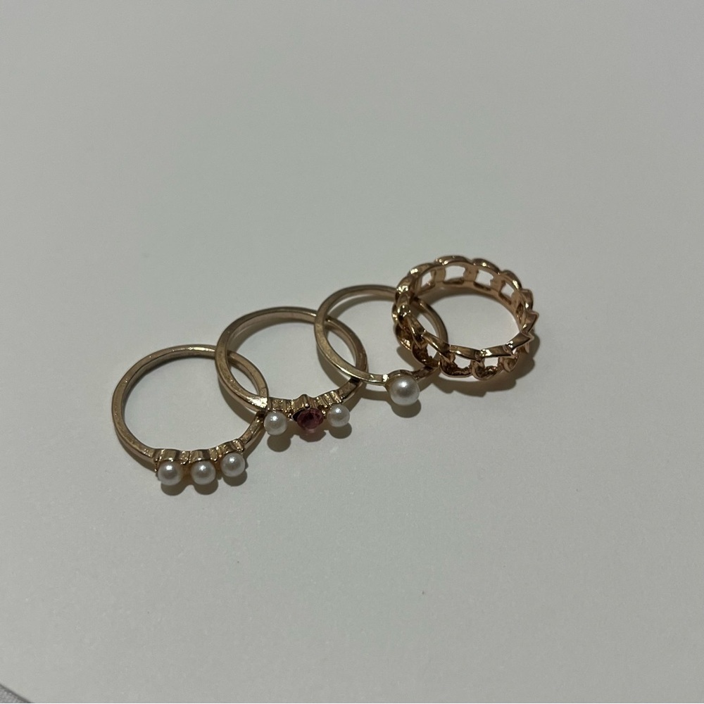 Elegant Gold and Pearl Ring Set